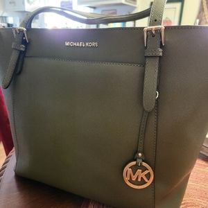 Michael Kors purse